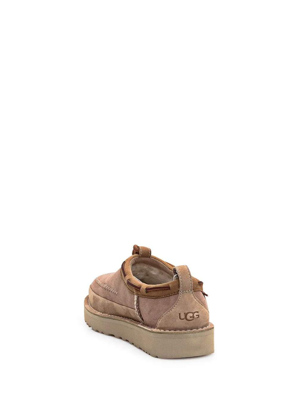 UGG Rigenerare in Tasman  