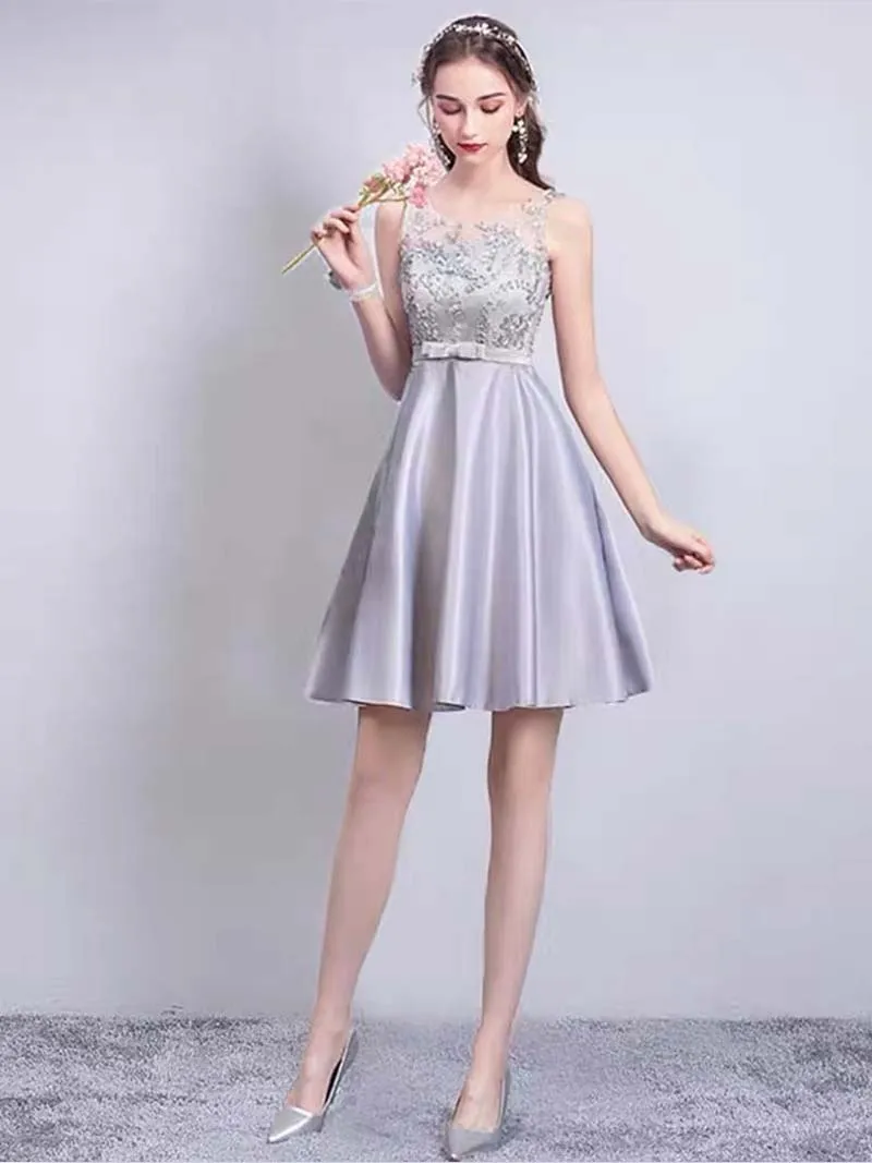Vestiti per damigelle corti con scollature diverse colore argento